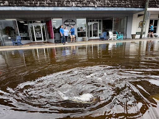 Debby bringing heavy rain, flooding and possible tornadoes to north-east US