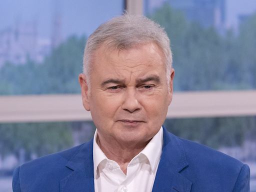 Which stars are supporting Eamonn Holmes and Phillip Schofield?