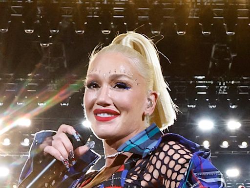 Gwen Stefani, 54, leaves fans speechless over her 'unreal' abs in bra and skirt
