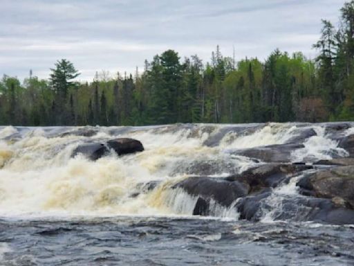 Hopes fade that 2 canoers who went over waterfall in Boundary Waters will be found alive