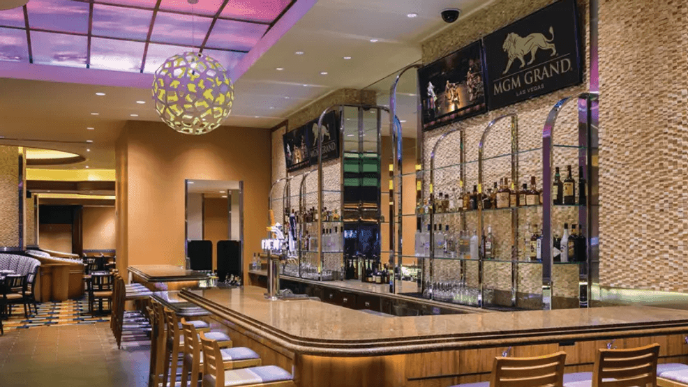 MGM Grand's Avenue Café closing in November, new venue planned for 2025