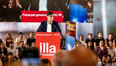 Sanchez’s Socialists Set to Win First Place in Catalan Elections, Poll Shows