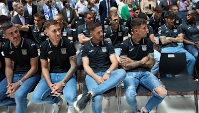 El Leganés desvela su tercera equipación en la Puerta del Sol