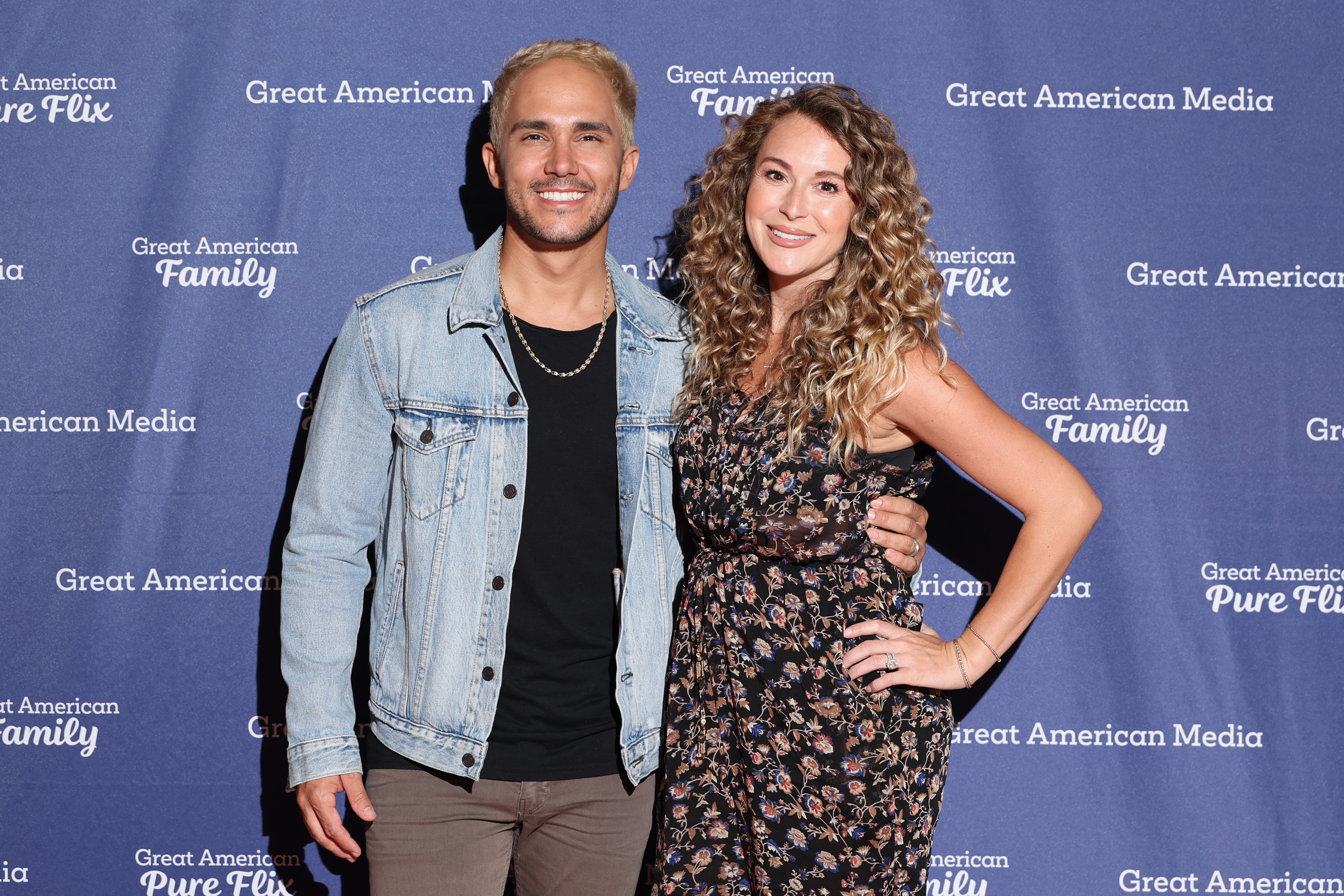 Alexa and Carlos PenaVega Make 1st Red Carpet Appearance Since Stillbirth of Daughter