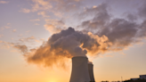 全球核電「復辟」鈾價衝15年高；鈾ETF今年漲5成