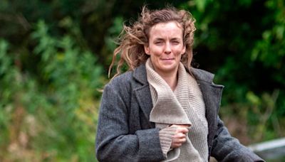 Jodie Comer can't stop laughing next to nude zombies on 28 Days Later sequel set