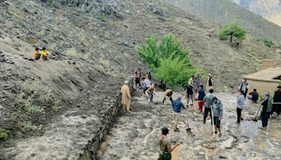Familien lebend begraben: Zahl der Unwetter-Toten in Afghanistan steigt auf 47