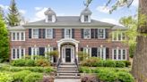 ‘Home Alone’ house for sale in Chicago suburb. See the transformed interior