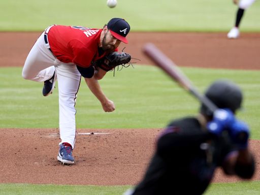 Braves notes: Ian Anderson on track; perspective on team’s start to the season