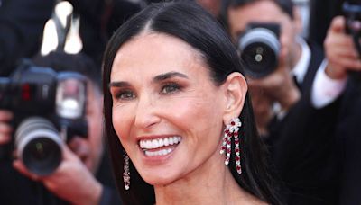 A sus 61 años, Demi Moore confirma que es la reina del coquette más extremo