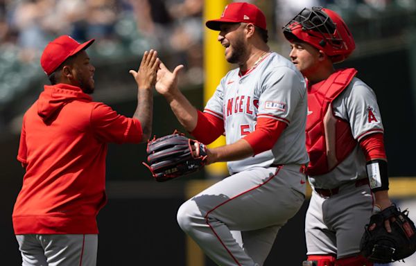 Angel Notes: Unfortunate Mike Trout Update, Pregame Spread, Angels Sign Draft Pick