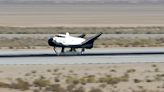 Private Dream Chaser space plane's 1st launch slips to December: report