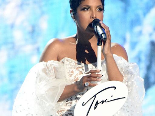 Asegura Toni Braxton que tiene muchas ganas de volver a tener citas