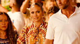 Jennifer Lopez revive la moda de un viejo estilo de sandalias