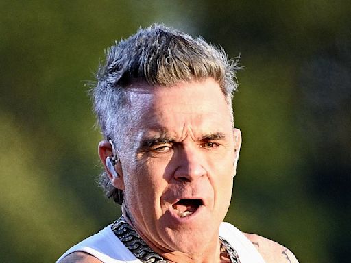 Robbie Williams reignites feud with Noel Gallagher at BST concert