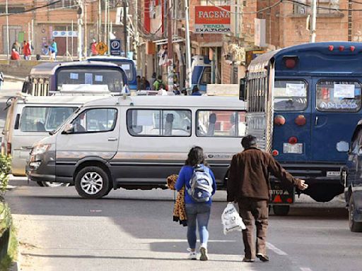 Transportistas resuelven ir al paro nacional de 24 horas el primero de agosto