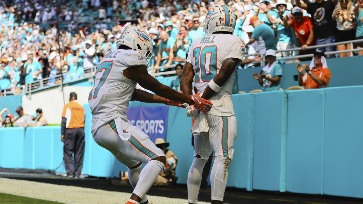 Hill incident before Dolphins game again puts NFL on moral clock