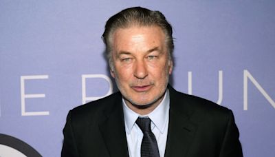 Judge considers dismissing indictment against Alec Baldwin in fatal shooting of cinematographer - WTOP News