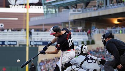 Gorman sale de un bache con cuadrangular