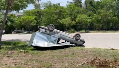 Accidente en el bulevar Playa del Carmen deja dos personas lesionadas