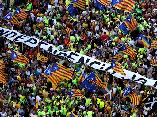 Del ‘procés’ al 12-M: qué hicieron Illa, Aragonès o Puigdemont durante el referéndum unilateral de independencia del 1 de octubre de 2017