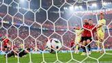 Torres goal enough for second-string Spain side