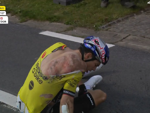 Wout van Aert fractures collarbone and ribs in high-speed Dwars door Vlaanderen crash