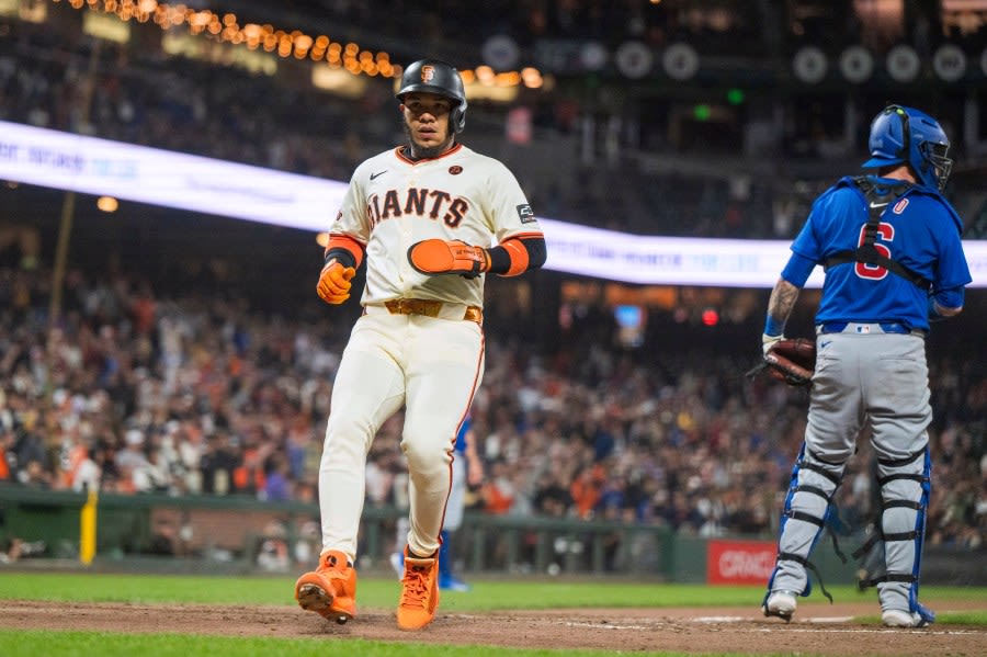 Cubs can’t cash in on chances, bullpen falters late again in frustrating loss to Giants in San Francisco