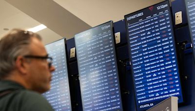 Delta to Reimburse Passengers Who Booked Another Airline Amid Mass Cancellations