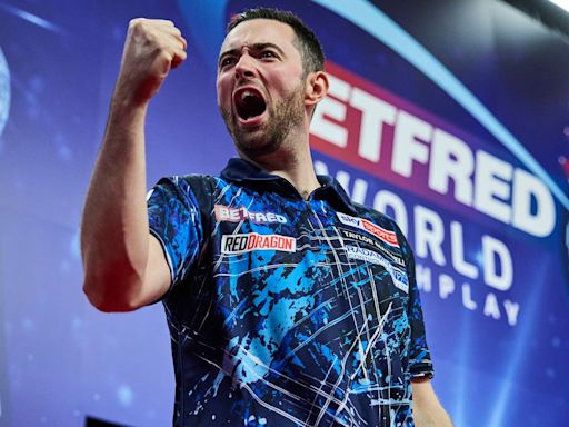 World Matchplay Darts: Luke Humphries defeats Dimitri Van den Bergh as James Wade plots remarkable story