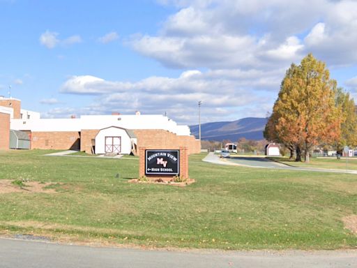 A Virginia county board votes to restore Confederates' names to schools