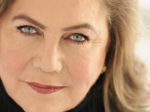 Kathleen Turner To Star in A LITTLE NIGHT MUSIC at Ogunquit Playhouse