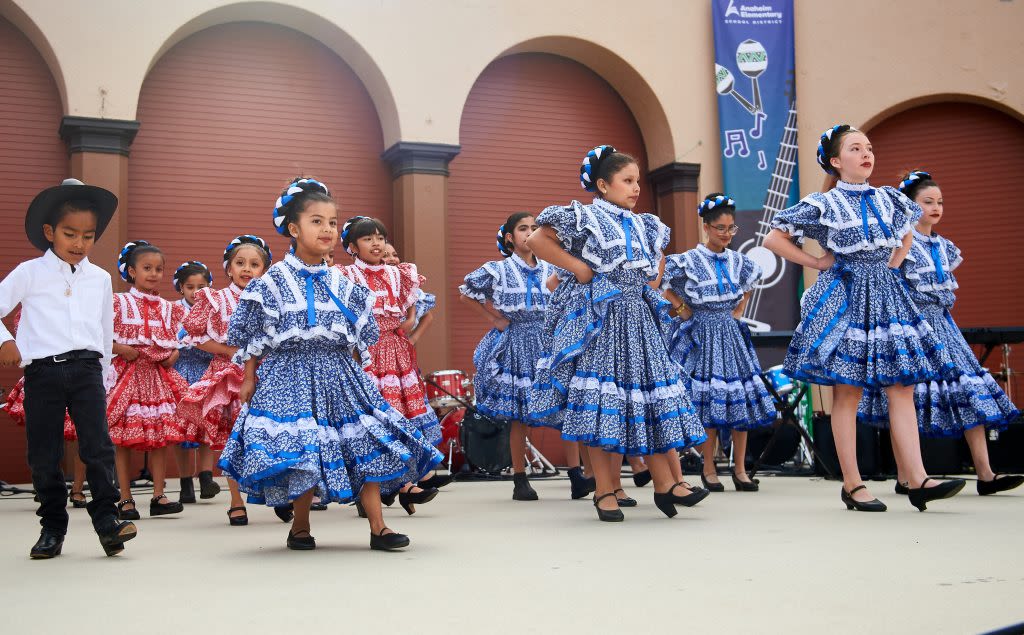 Anaheim elementary students show they can dance, sing and play