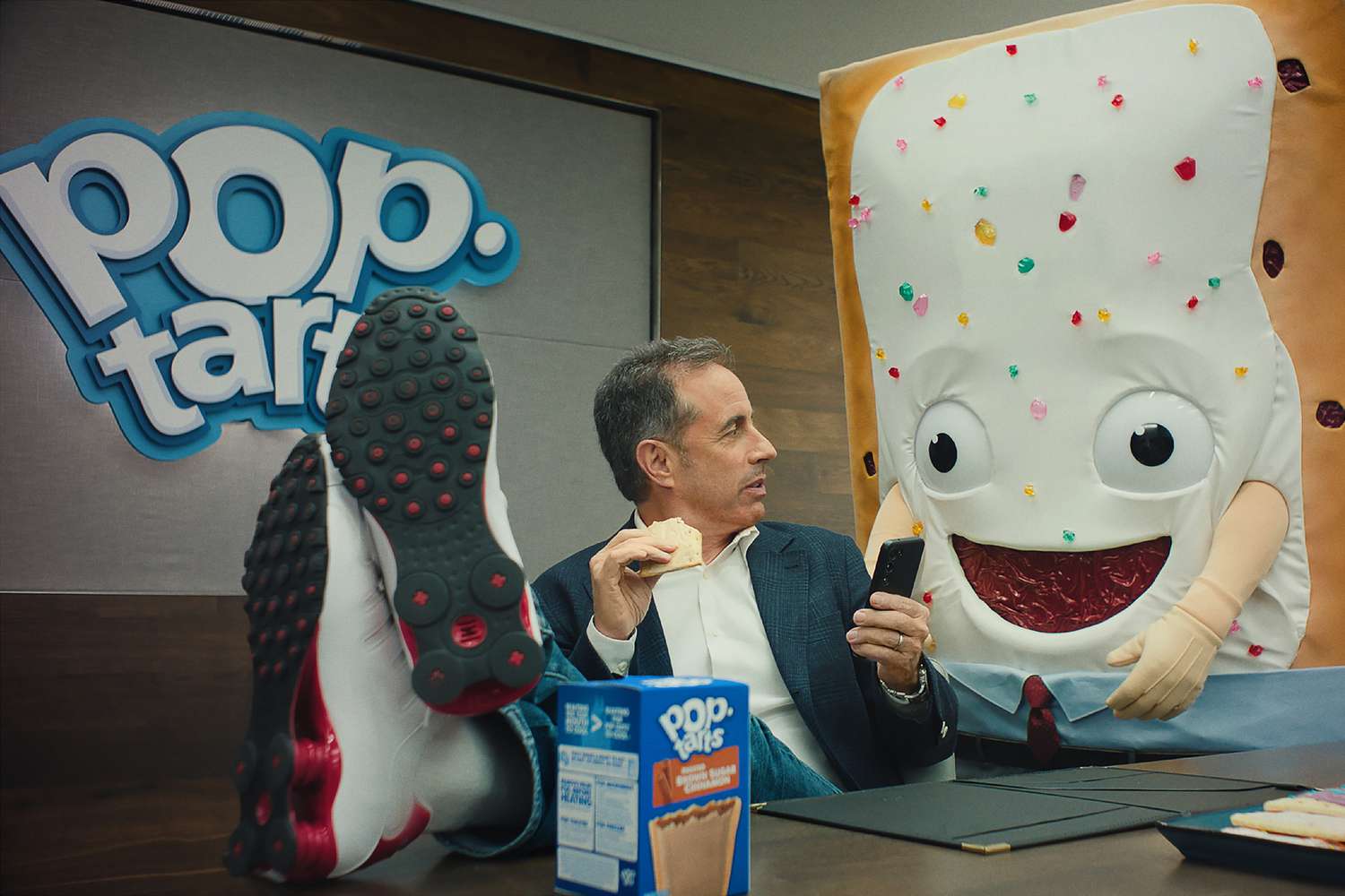 Jerry Seinfeld Reunites with Seinfeld Cast (and Throws Shade at Friends!) in Hilarious Pop-Tarts Short Film