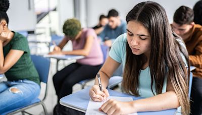 Diplôme national du brevet 2024 : les sujets et les corrigés d’histoire-géo et d’enseignement moral et civique