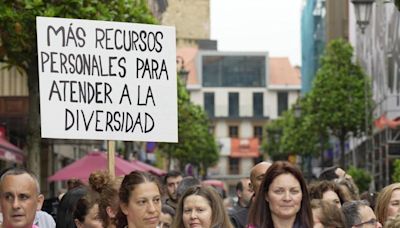 El estallido de profesores y familias de menores con necesidades especiales en Asturias: 'Es una barbaridad, no se les puede atender'