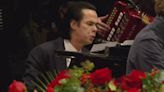 Nick Cave performes The Pogues hit at Shane MacGowan’s funeral