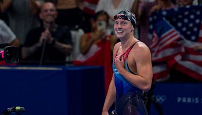 ‘She waved at me!': Young fan has awesome reaction to seeing Katie Ledecky after winning gold