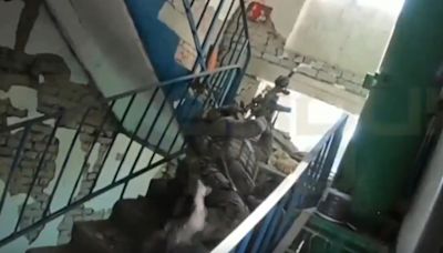 POV vid shows Ukrainian special ops battling Russians in intense urban warfare