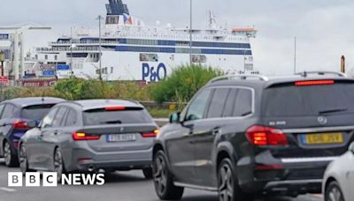 Dover: Long delays for ferry passengers at port