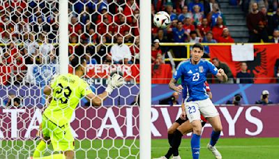 PICS: Italy see off Albania after record early goal