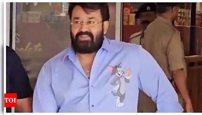 Mohanlal’s casual airport look featuring Tom & Jerry shirt is unmissable | Malayalam Movie News - Times of India