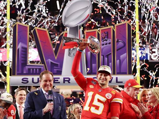 Hallmark and the Kansas City Chiefs Team up for New Christmas Movie 'Holiday Touchdown'