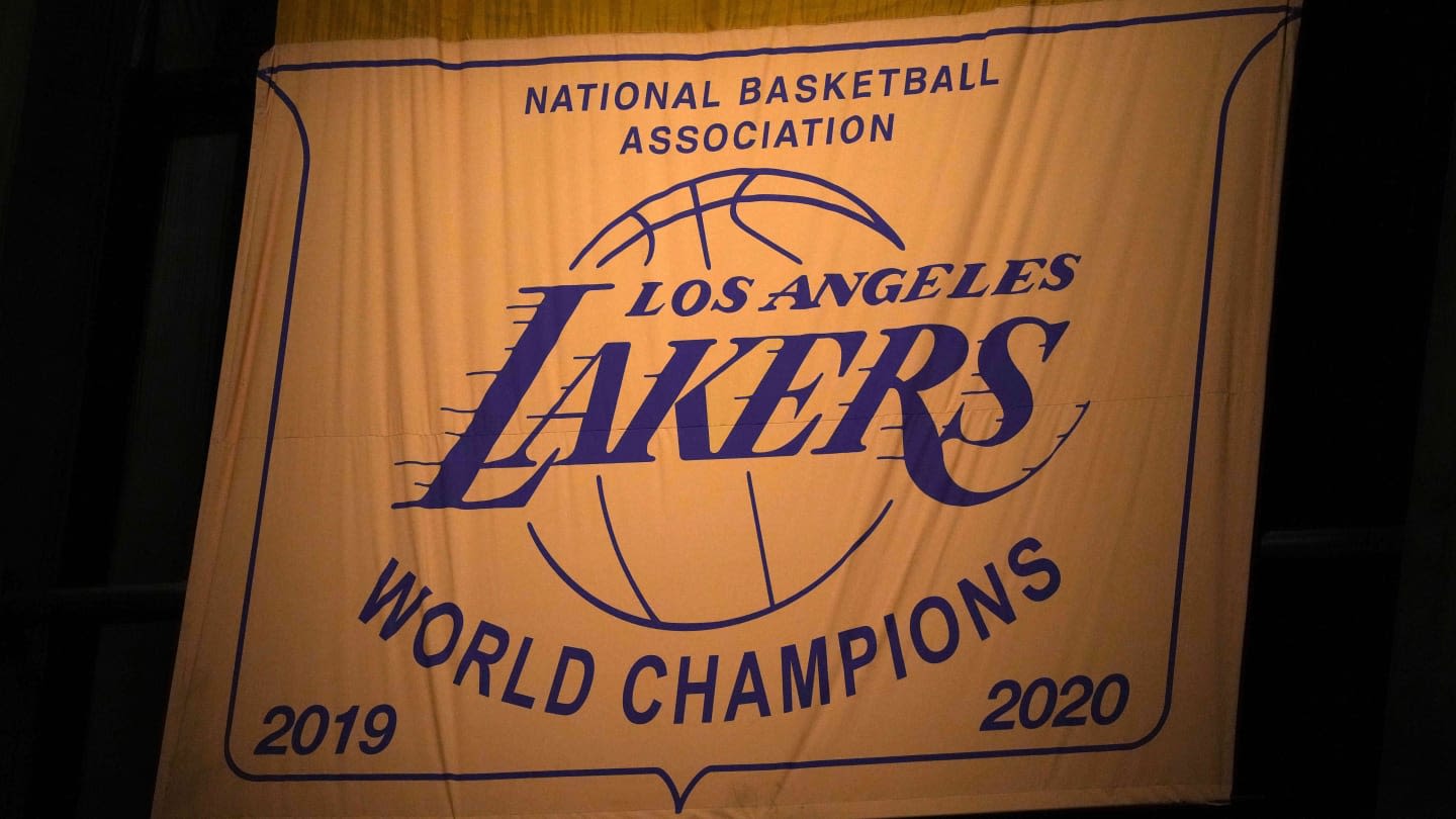 Sacramento Kings Reportedly Interested In Lakers NBA Champion