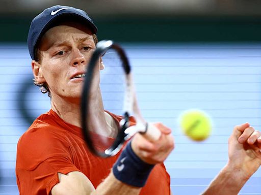 Jannik Sinner supera la segunda ronda de Roland Garros