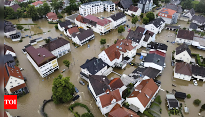 Rescue worker dies in southern Germany floods - Times of India