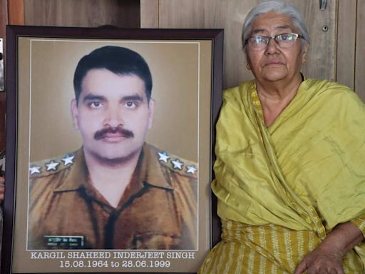 BSF inspector's widow says “we were easy targets of govt officers' unwanted advances" | India News - Times of India