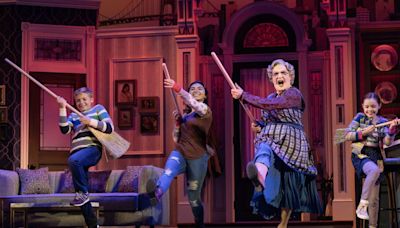 'Mrs. Doubtfire' comes to Saenger; puppets tackle Tennessee and Caesar sings Cole