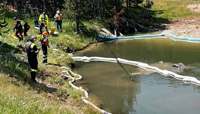 SUV Carrying 5 People Sinks Into Yellowstone Thermal Feature After Running Off Road