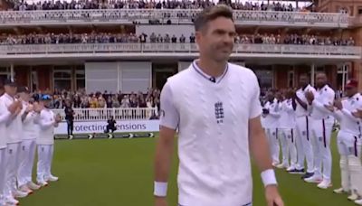 Emotional James Anderson Receives Guard of Honour in Final Test Match at Lord's - WATCH - News18